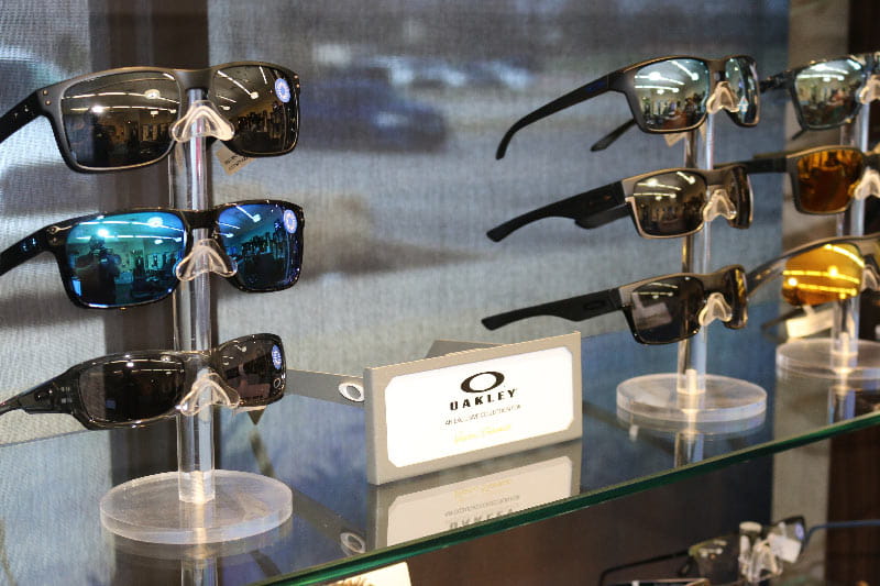 oakley-brand-at-parenti-morris