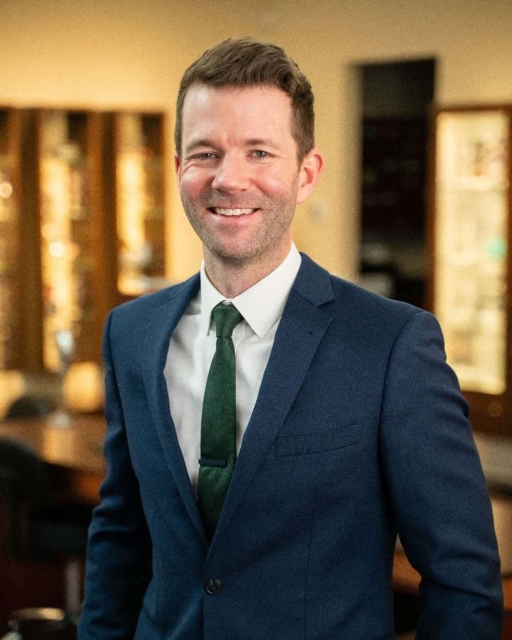 Dr. Alex Bell